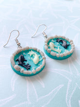 Load image into Gallery viewer, Circle Yin Yang Pond Clay Earrings
